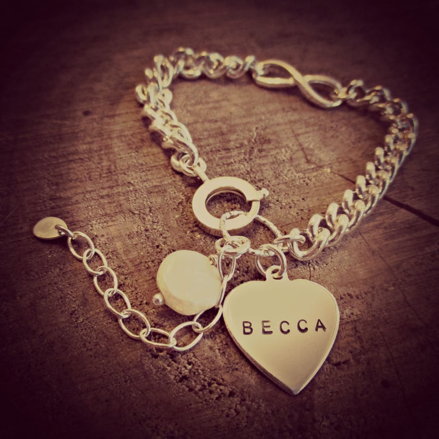 ETERNAL LOVE & WISDOM - Beautiful Silver bracelet, heart and pearl, gift for mum