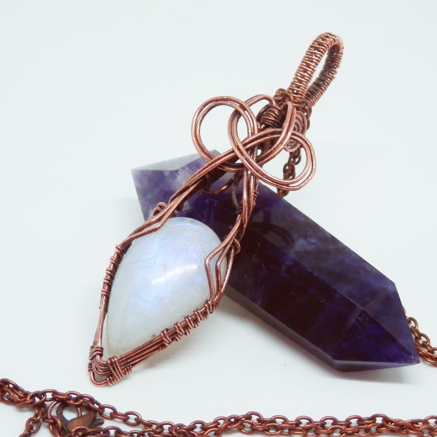 Celtic Style Copper Necklace With Rainbow Moonstone