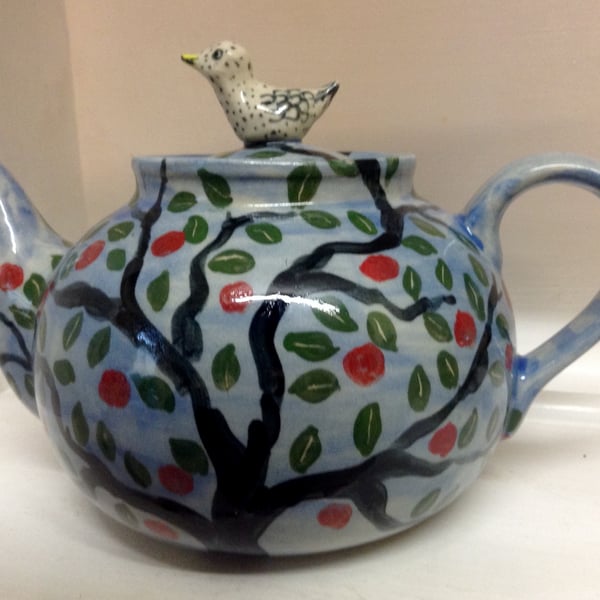Teapot with apple tree design and bird lid