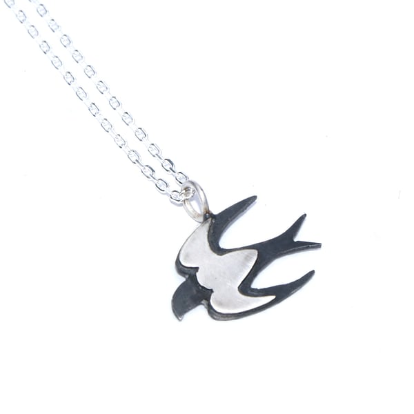 Silver swallow pendant