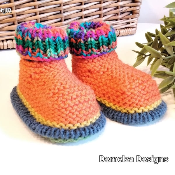 Gender Neutral Funky Bright Baby Booties 0-3 months size 