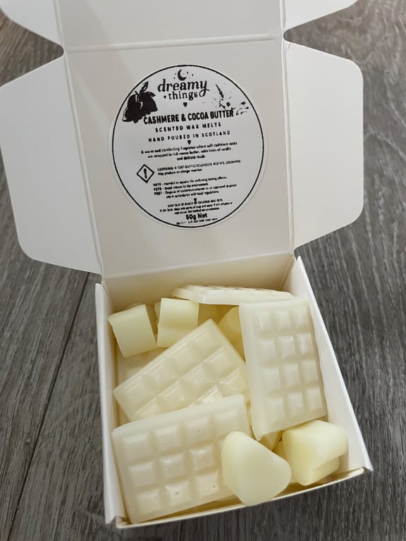 Cashmere and cocoa butter scented wax melts