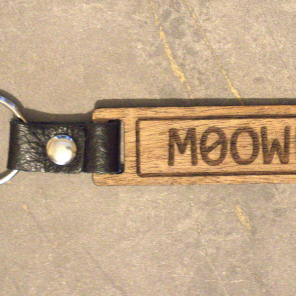 Amateur Radio Call Sign Keyring - Personalized solid Mahogany Wood Key Chain 