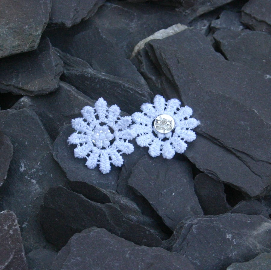 White lace flower earrings