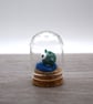small glass alien figure - Image 2