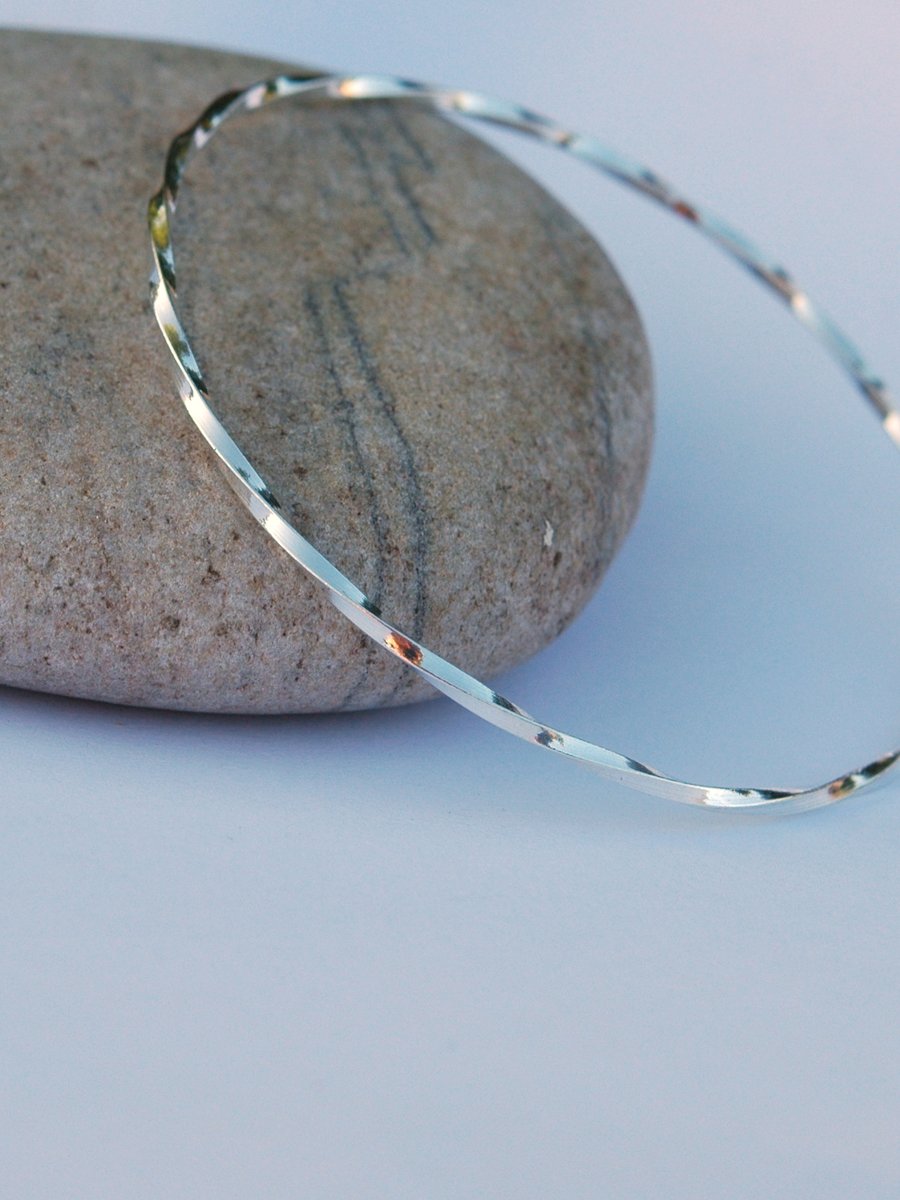 Sterling Silver Slimline Twist Bangle bracelet,  B69