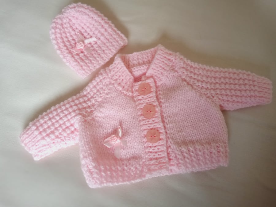 Premature baby cardigan and hat