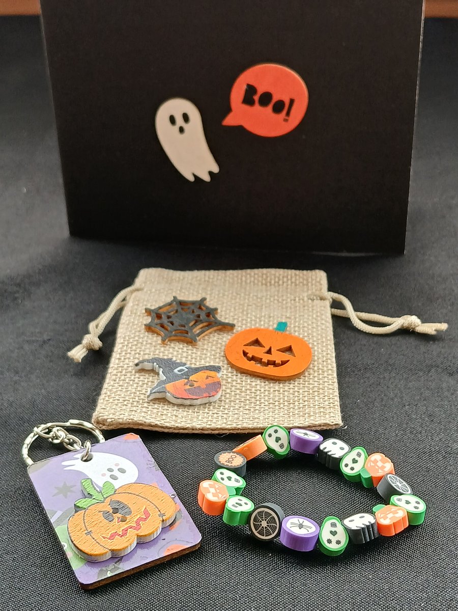 Handmade Halloween bracelet and keyring 