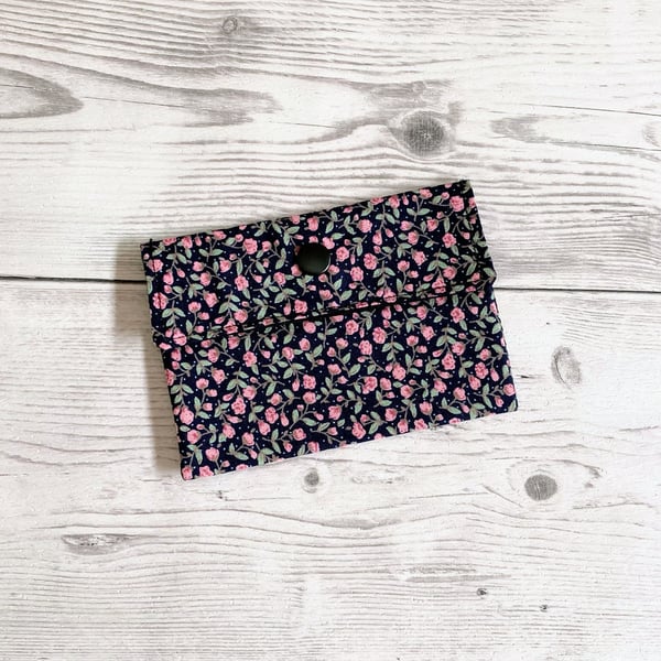 Card holder pouch. Loyalty, credit, debit cards purse. Ditsy navy and pink.