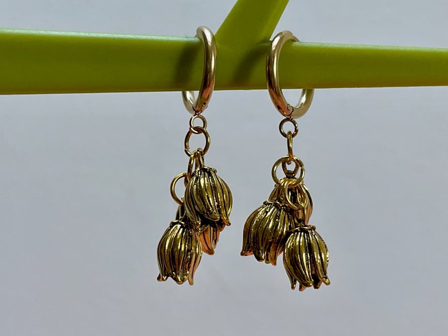 Lotus flower huggie earrings brass antique gold cute Kawaii