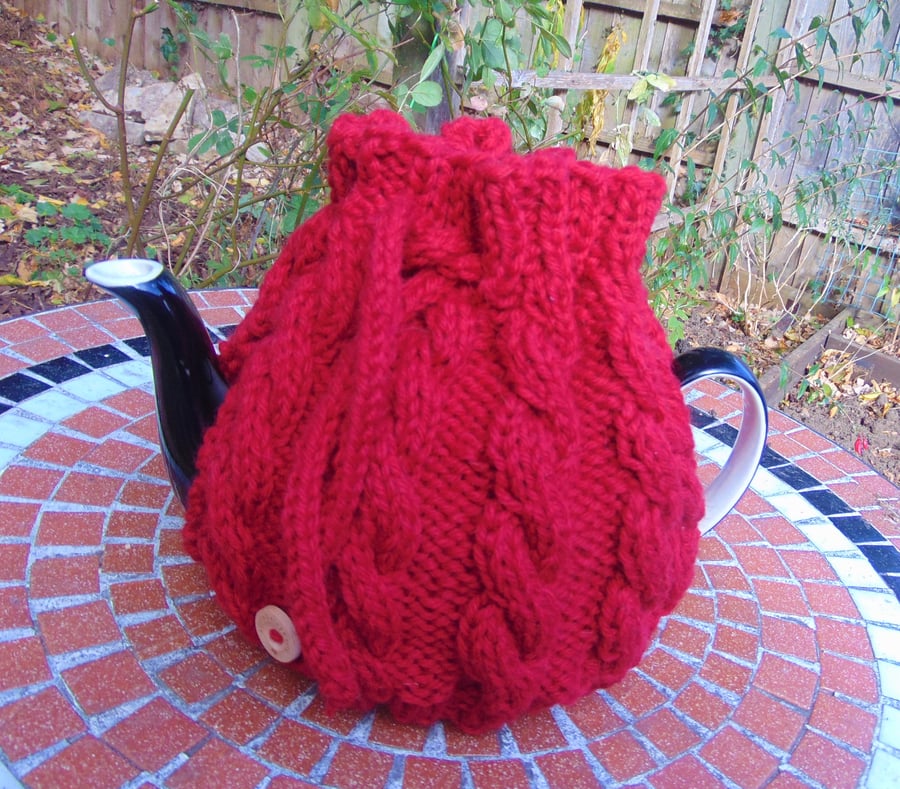 Cable Red  Wool Tea Cosy 