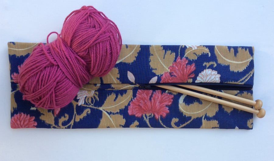 Long, Zipped Knitting Needle Bag