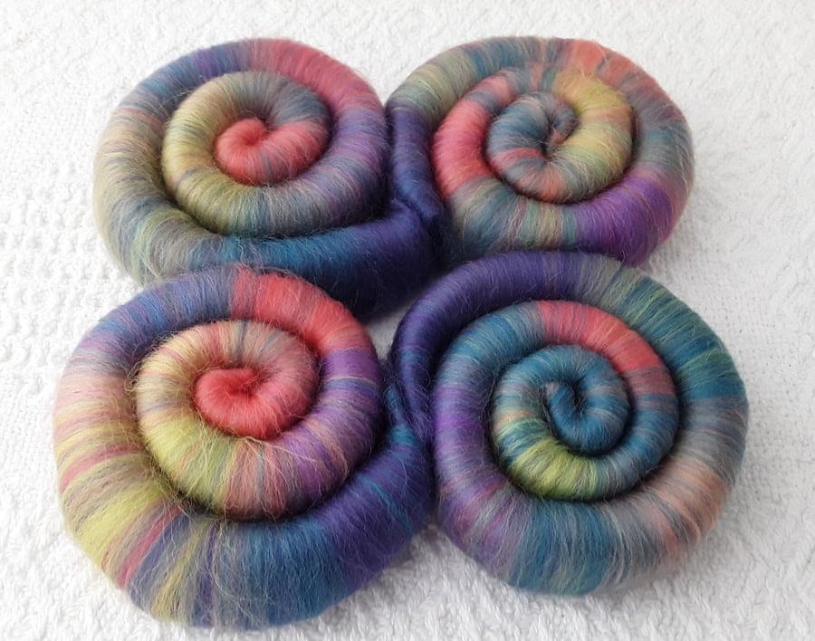 'Neon Highlights' Wool Rolags, hand pulled 100 grams