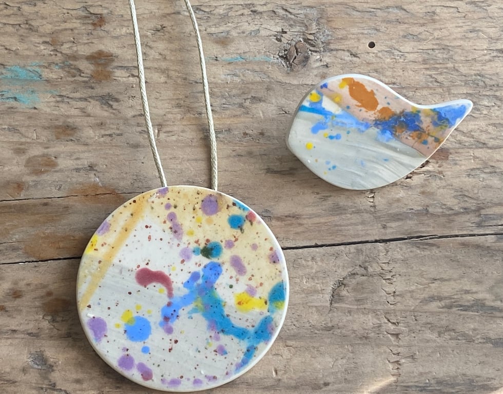 Sale Beautiful Bundles Pendant Necklace and Birdy Brooch