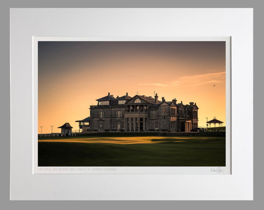 The Royal & Ancient Golf Club of St Andrews Fife - A3(50x40cm) Unframed Print