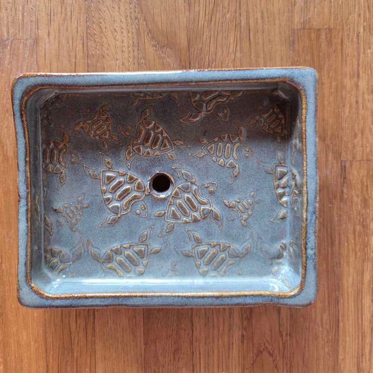 Chunky Handmade Stoneware Soap Dish - Sea Turtles (L) 