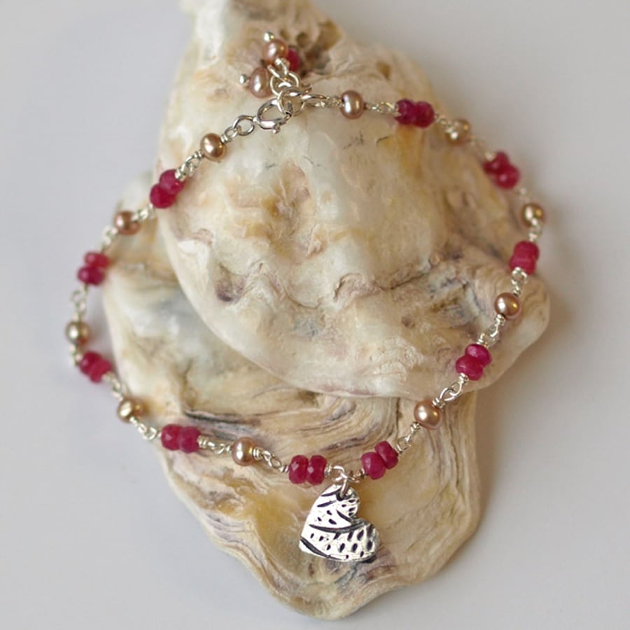 Patterned heart, rubies and gold pearl bracelet - handmade jewellery