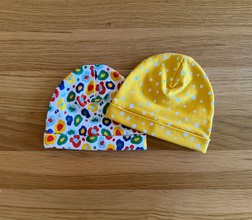 Newborn Baby Hats, Beanie hats. 2 PK. Ideal for the newborn baby 0-3mths - BE08