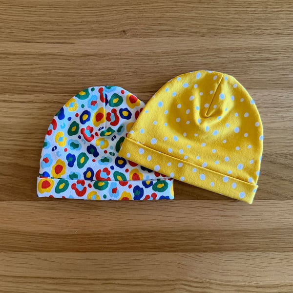 Newborn Baby Hats, Beanie hats. 2 PK. Ideal for the newborn baby 0-3mths - BE08