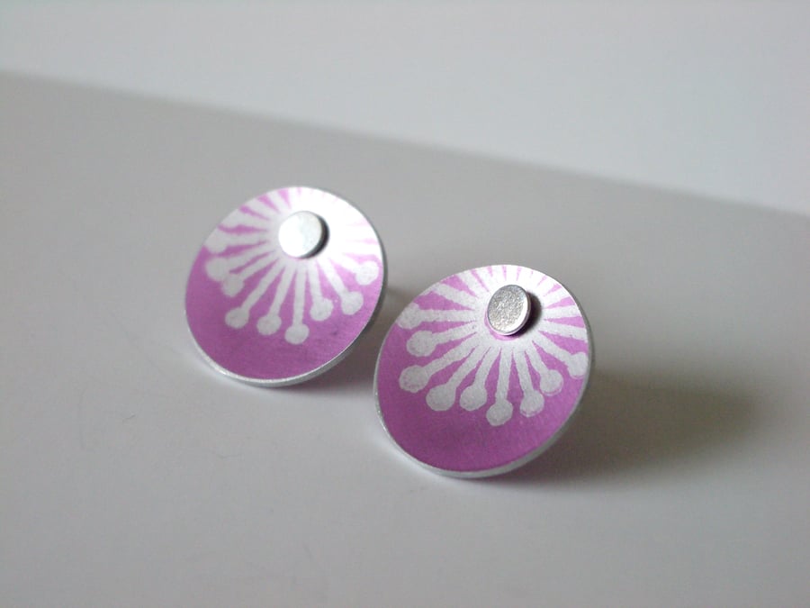 Pink starburst stud earrings