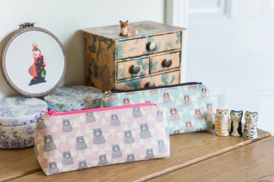 Zip pouch, small make-up or cosmetics bag in a cute kawaii Kokka bear print