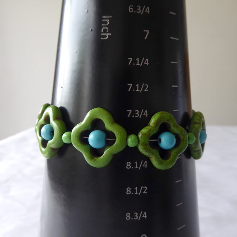 Dyed Turquoise Flower Bracelet Green - Adjustable up to 8 inches