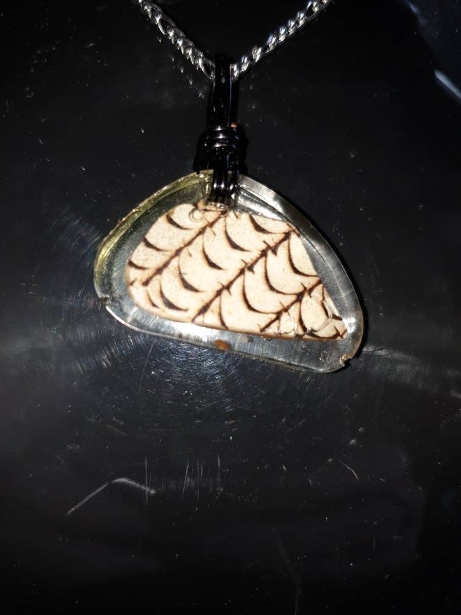 Black Patterned Mudlarking Pendant