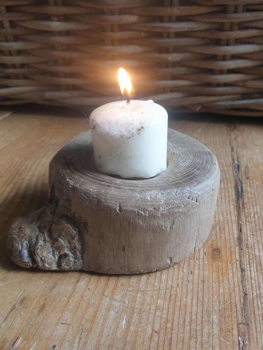 Cute Solo  Candle Holder