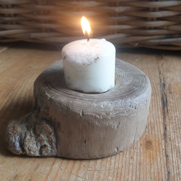 Cute Solo  Candle Holder