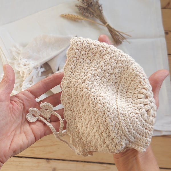 Organic cotton baby bonnet, 0-6 months