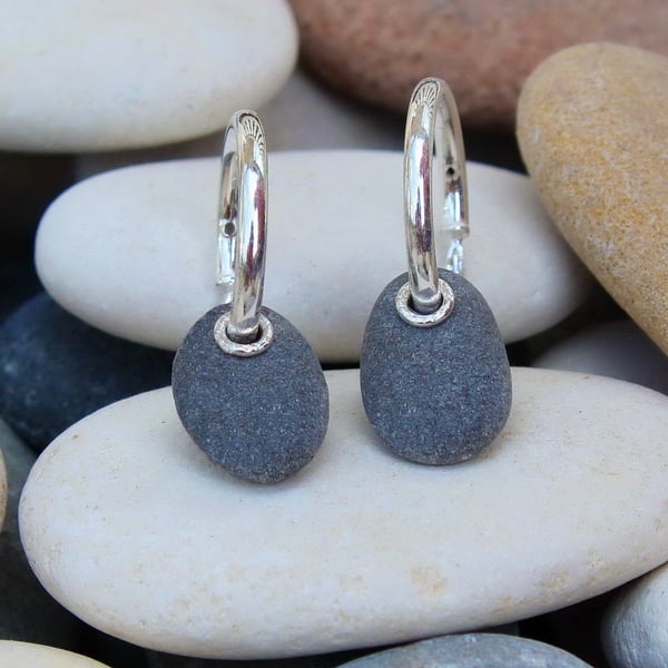 Pebble earrings, stone earrings, natural earrings, handmade, seaside, sleeper