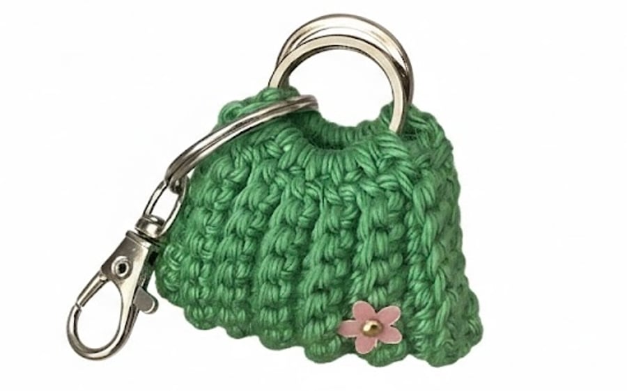 Keyring small crochet bag, very elegant accessory