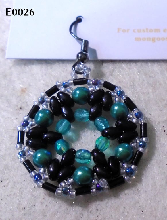 1920s-style bead earrings (customisable)