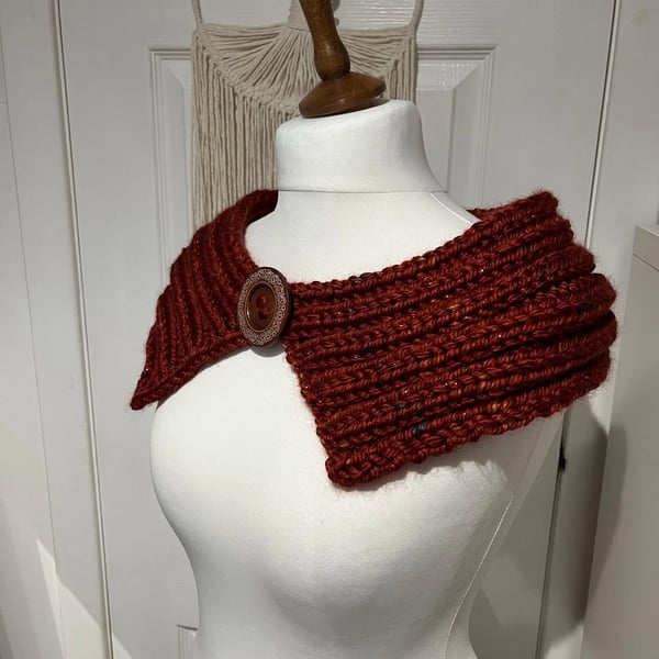 Cherry Red super chunky acrylic evening scarf 80cms Celtic button