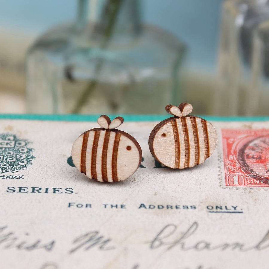 Wooden Bumble Bee Stud  Earrings