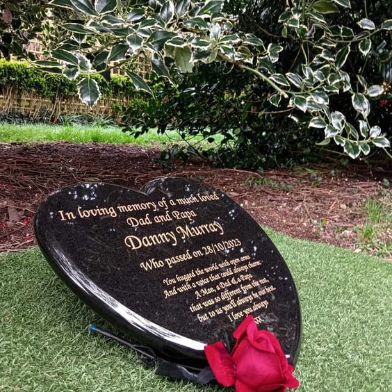 Personalised Grave Plaque Memorial Marker Heart GraveStone Engraved Memorial
