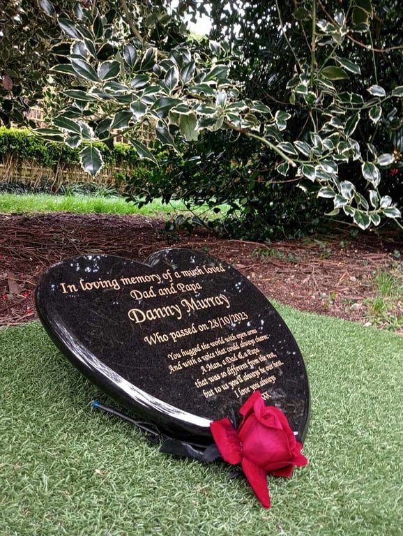 Personalised Grave Plaque Memorial Marker Heart GraveStone Engraved Memorial