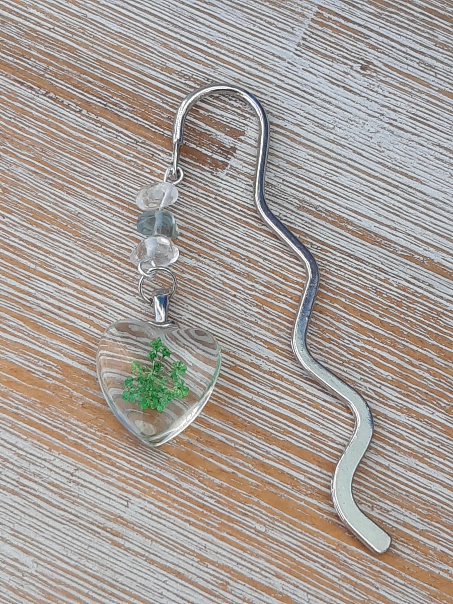 Heart crystal bookmark