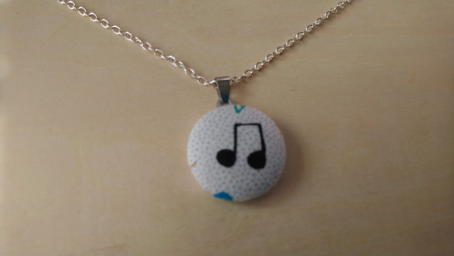 29mm Musical Note Fabric Covered Button Pendant 