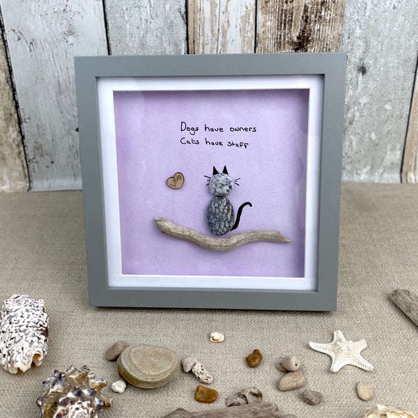  Pebble and Driftwood Picture.