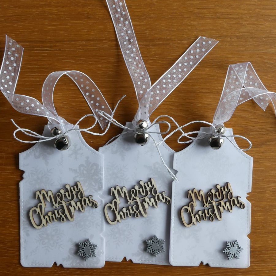Snowflake Merry Christmas Gift Tags