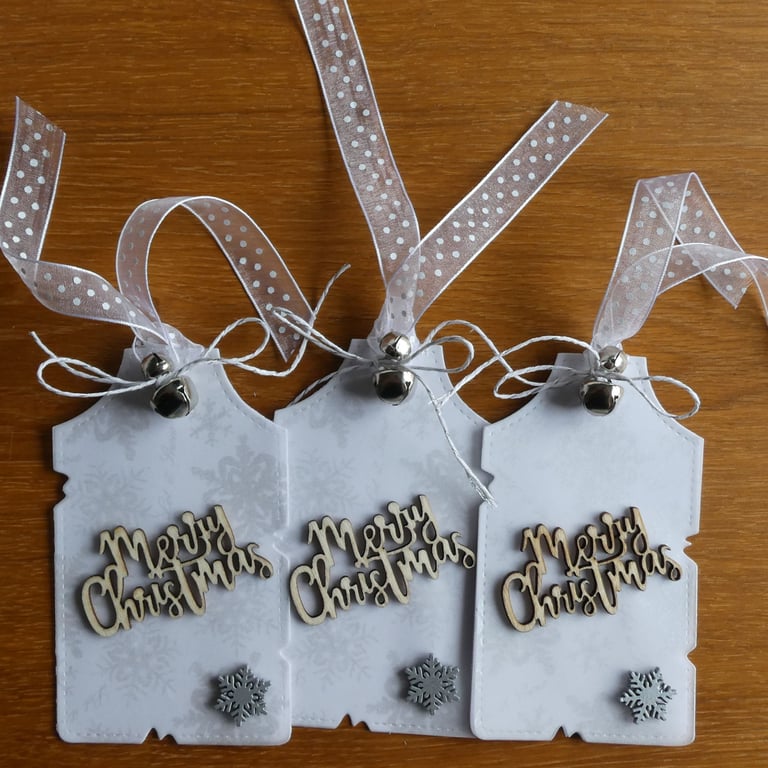 Snowflake Merry Christmas Gift Tags