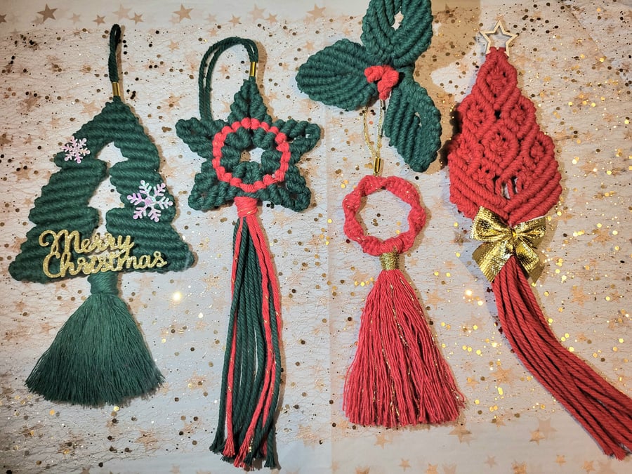 Macrame Christmas Hanging decor set-green-red