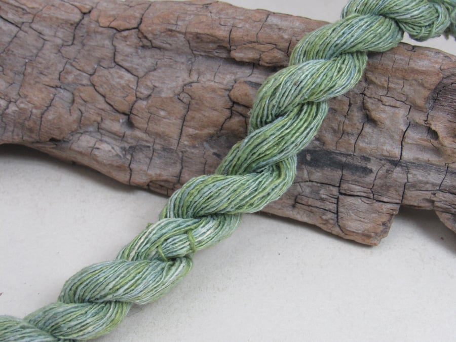 40m Natural Weld and Indigo Dye Green Bourette Noil Silk Single Ply Thread