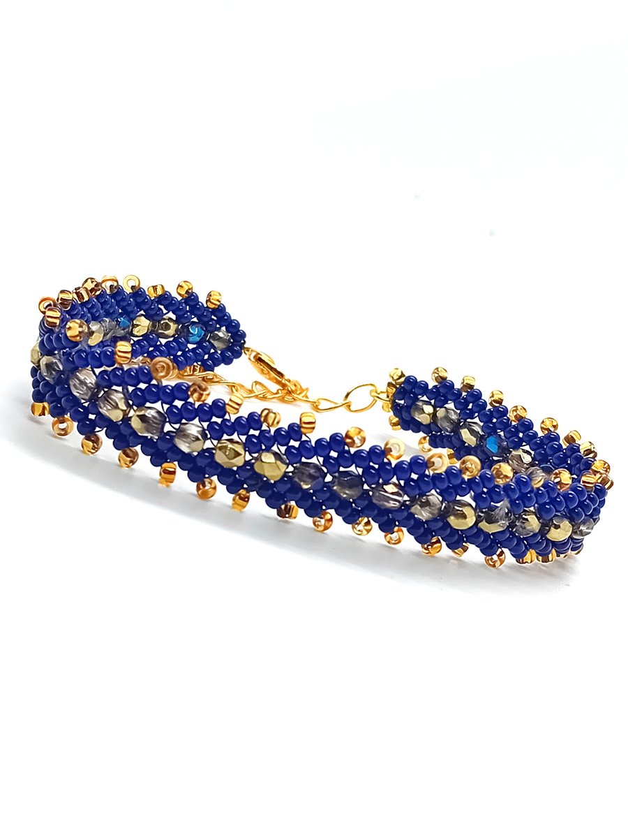 Royal blue and gold St Petersburg weave beaded bracelet