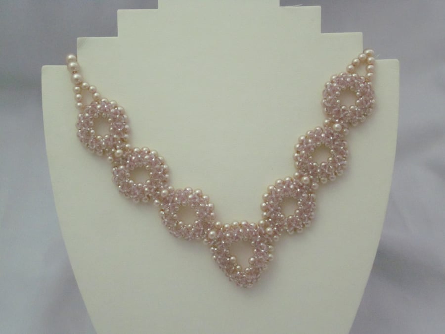Glass pearl and pink crystal necklace
