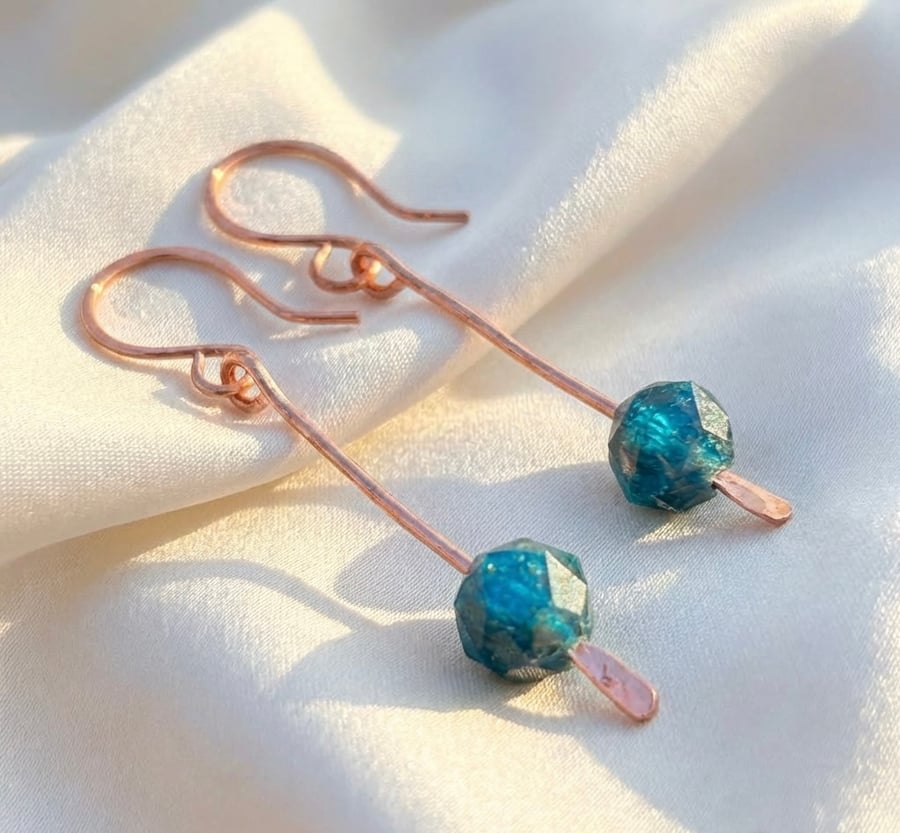 Minimalist Copper Earrings with Apatite Gemstone