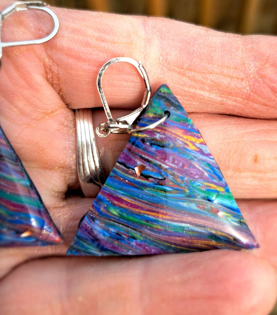 Triangular polymer clay rainbow earrings