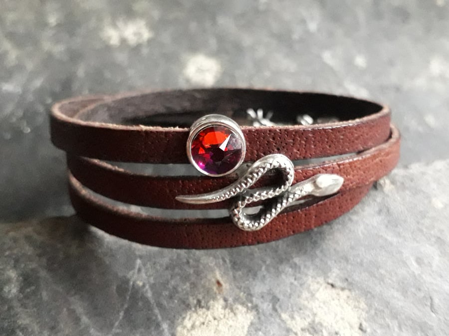 Leather wrap bracelet Snake tri-colour crystal 