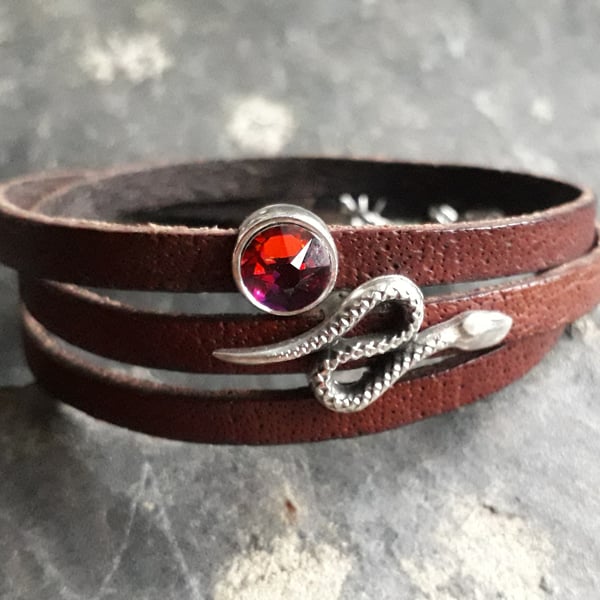 Leather wrap bracelet Snake tri-colour crystal 